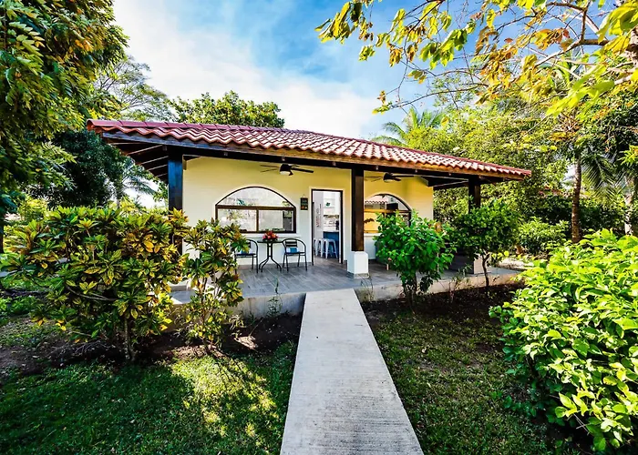 Jungle Villa, Pool, Private Patio & Concierge Сasa de vacaciones