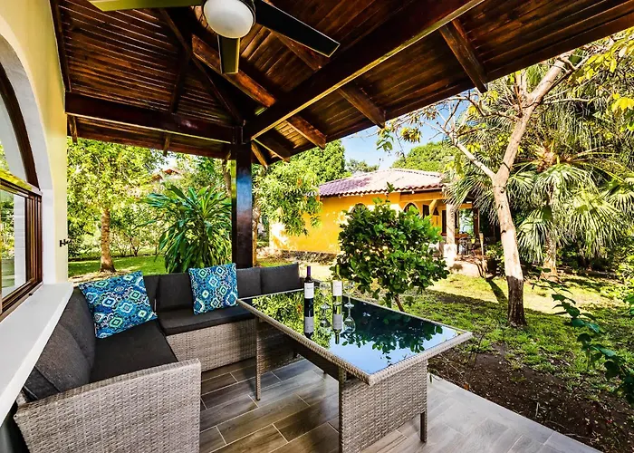 Jungle Villa, Pool, Private Patio & Concierge *
