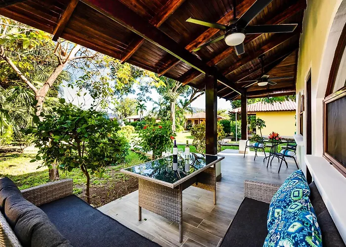 Jungle Villa, Pool, Private Patio & Concierge * Potrero (Guanacaste)